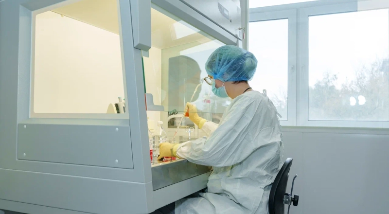 В ПИМУ разработали отечественный аналог фибринового клея