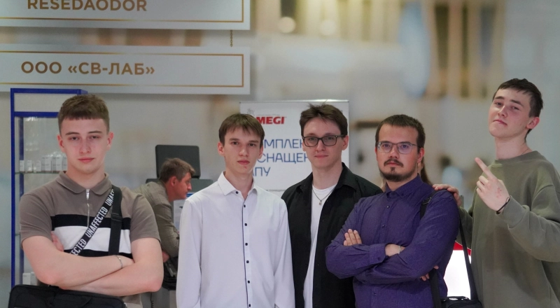 VR-музей, микрозелень, домашний компостер и ремонт самолетов