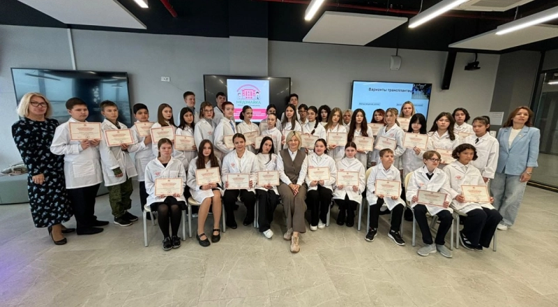 Выпускниками профориентационной школы БГМУ «Медзнайка» стали 36 школьников