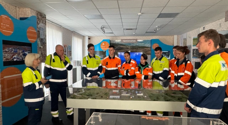 Десант российских студентов прибыл в Забайкалье для знакомства со спецификой горного дела