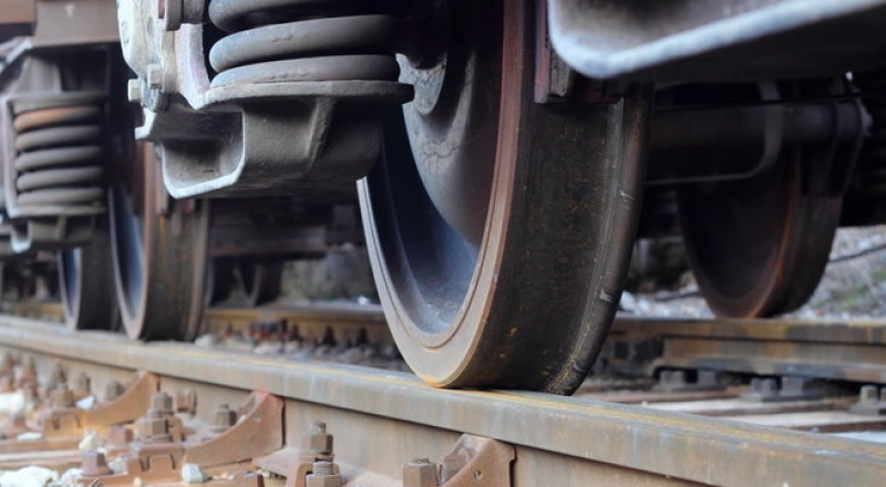 Ученые ПГУПС разработали активатор трения для повышения сцепления колеса и рельса