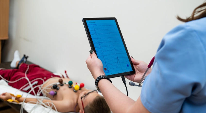 Умная диагностика: в СамГМУ создали комплекс для раннего выявления заболеваний у детей · Витрина практик программы «Приоритет» | Страница 11 Умная диагностика: в СамГМУ создали комплекс для раннего выявления заболеваний у детей