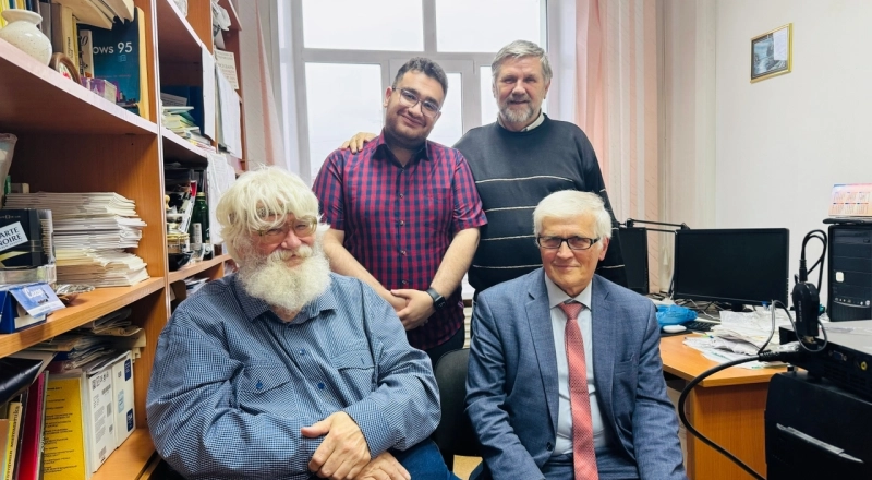 Новый подход к программированию: в УдГУ возрождают советскую школу информатики и искусственного интеллекта · Витрина практик программы «Приоритет» | Страница 7 Новый подход к программированию: в УдГУ возрождают советскую школу информатики и искусственного интеллекта