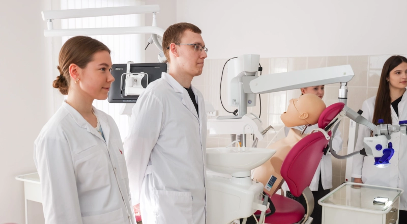 СибГМУ открыл Научно-клинический центр цифровой стоматологии · Витрина практик программы «Приоритет» СибГМУ открыл Научно-клинический центр цифровой стоматологии